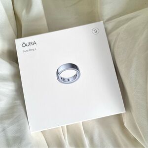 OURA Ring GEN 4 - Brand New in Sealed Box! SILVER Smart Ring Size 8